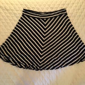 Lauren Ralph Lauren 2X MIDI Navy & White Skirt